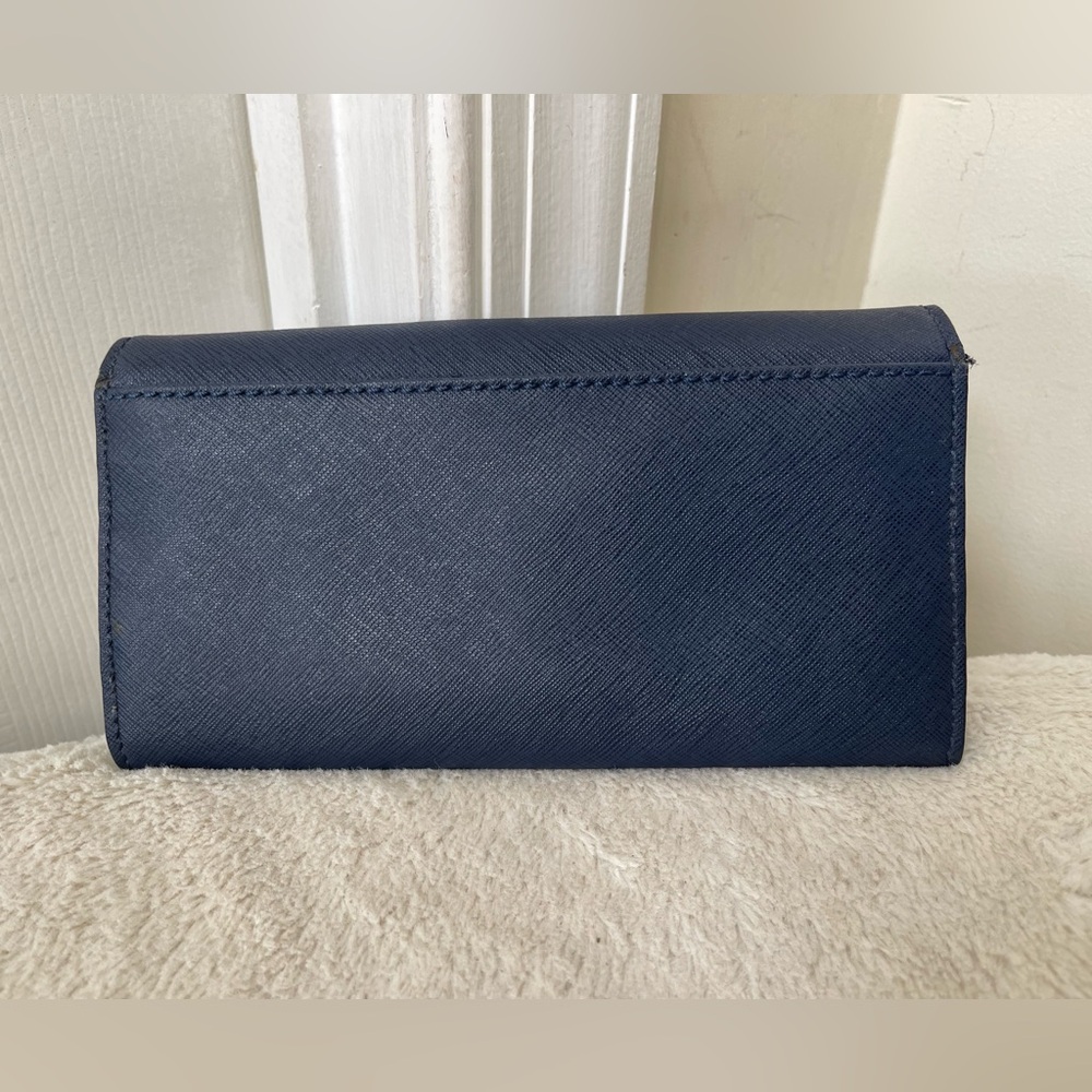 Michael Kors Navy Blue Wallet EUC - Picture 9 of 9